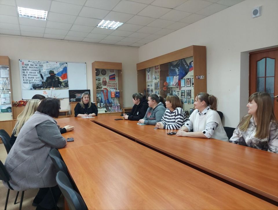 �������, 3 �������, � ������ ��������� ����� ���������� ������ ��������, ������ ������� ��������� ������� ������� �� ������: �.�. ��������, �. ��������, ��. �����������. 7