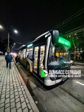 Актуальный график выхода автобусов на маршрут «Макеевка (ДС «Плехановская») – Донецк (АВ «Южный»)» в будние и выходные, праздничные дни