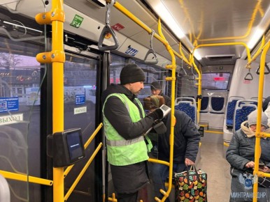 В Донецке и Макеевке специалисты Минтранса ДНР проверили муниципальные и межмуниципальные автобусные маршруты