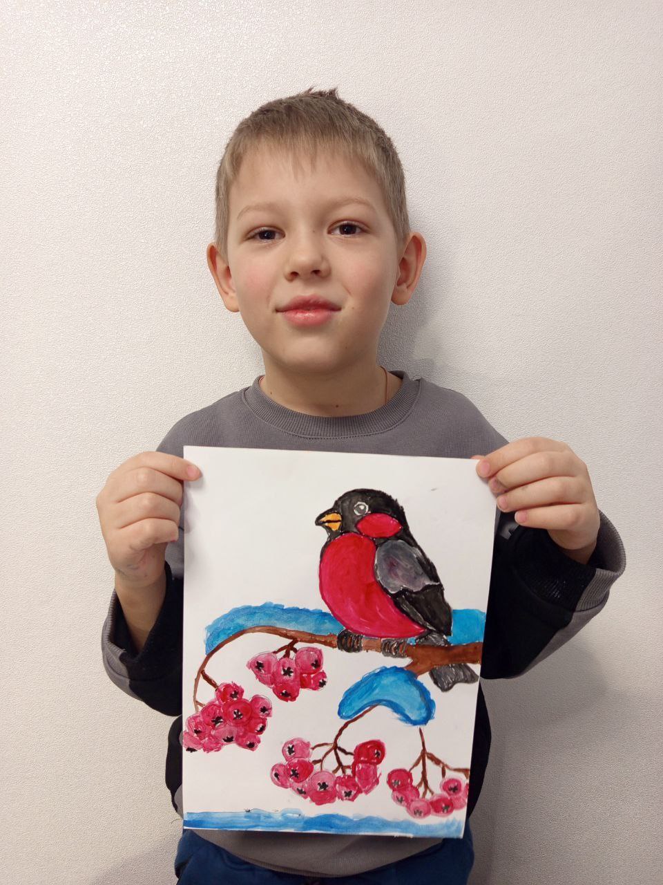 9 января — День Снегиря. Юные художники продемонстрировали свои творческие способности, создав серию замечательных рисунков