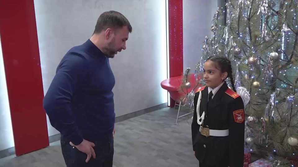 Александр Подгорный: В рамках Всероссийской акции «Елка желаний» исполнили 1628 желаний детей из разных муниципалитетов Донецкой Народной Республики