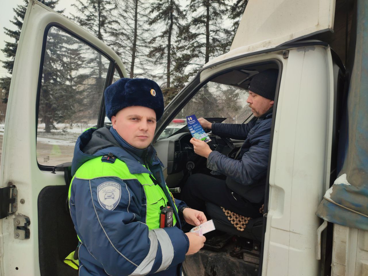 Полицейские пресекают нарушение ПДД в Макеевке
