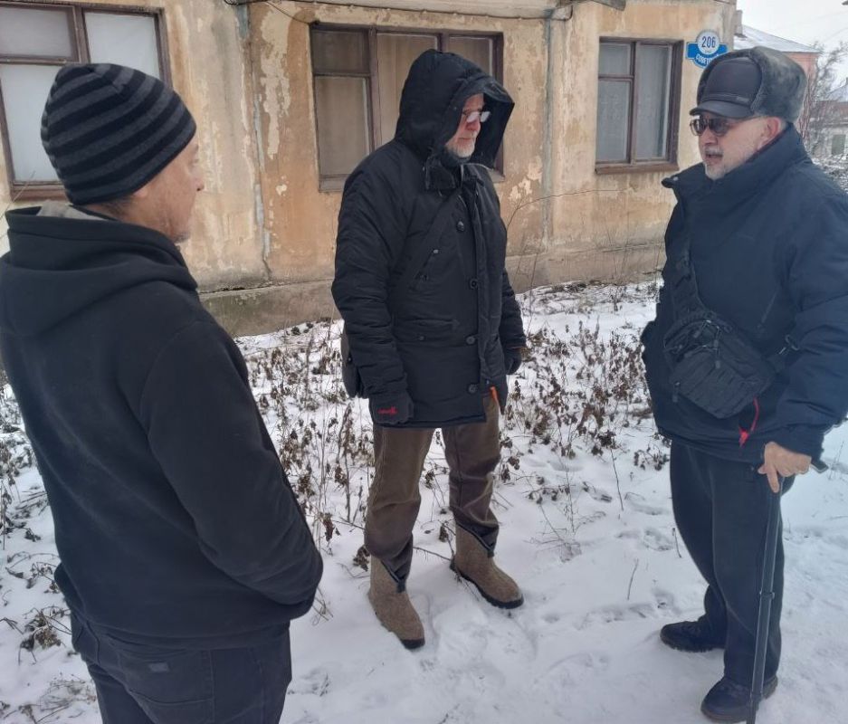 �� ���������� ��������� ����� ��� ������ ��������, 5 �������, ������-�������� ����� ������� ������ ������� � �������� ���������� ������ �� ���������������� ���������� �� ��. ���������, 206