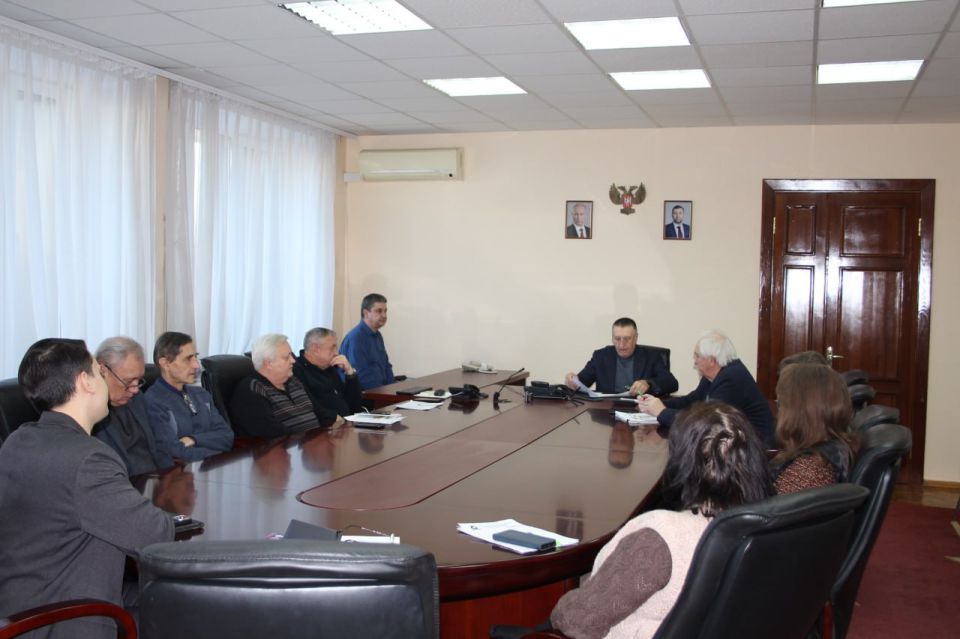 �������, 10 �������, ������� ����������� ���������� ������ ����� ��������� ������ ������� �� ������: �.�. ��������, �. ��������, ��. ���������, 2, �� ��������� ����� ��� ������ ��������