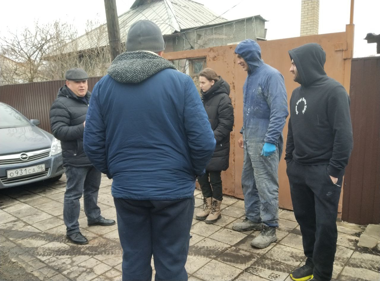 По поручению Главы ДНР Дениса Пушилина под эгидой Единой России проводятся встречи с населением для выявления проблемных вопросов на подведомственной территории