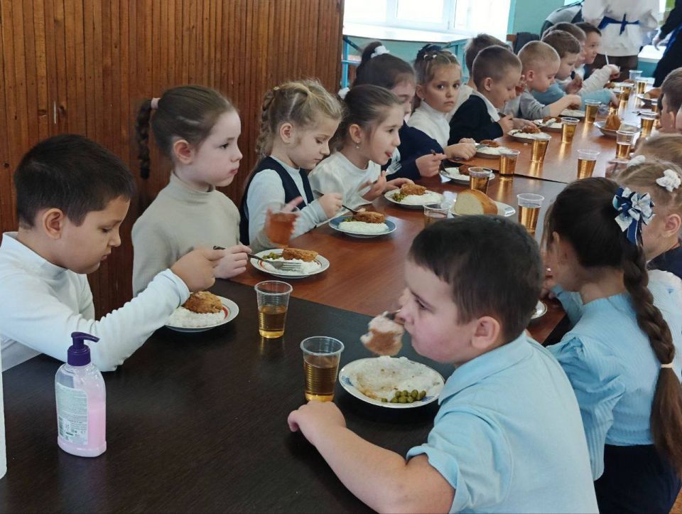 �������� �������� ������� ������������ ������� 55 ���� � 14 �������� � ��������