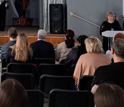 �������, 24 �������, � ������ ��������� ����� ��� ������ ��������, ������ ������ �������� ������� ������� �� ������: �.�. ��������, �. ��������, ��-� �����������, 14