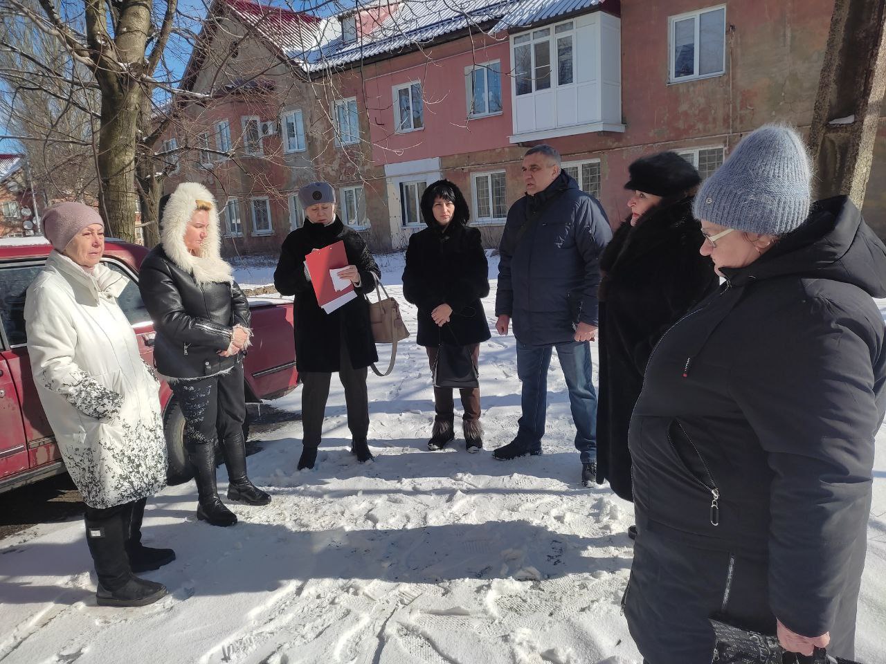 21 февраля, в рамках реализиции проекта «Управдом» Единой России, заместитель руководителя Управы Кировского внутригородского района Администрации городского округа Макеевка Донецкой Народной Республики Ирина Воронина...