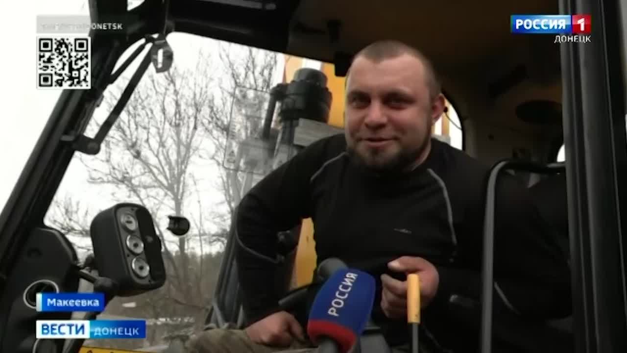 В Макеевке ускоренными темпами реконструируют важный участок водовода, который снабжает водой 215 тысяч местных жителей