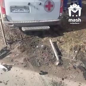 Скорая помощь столкнулась с легковушкой на "Золотом ключике" в Макеевке