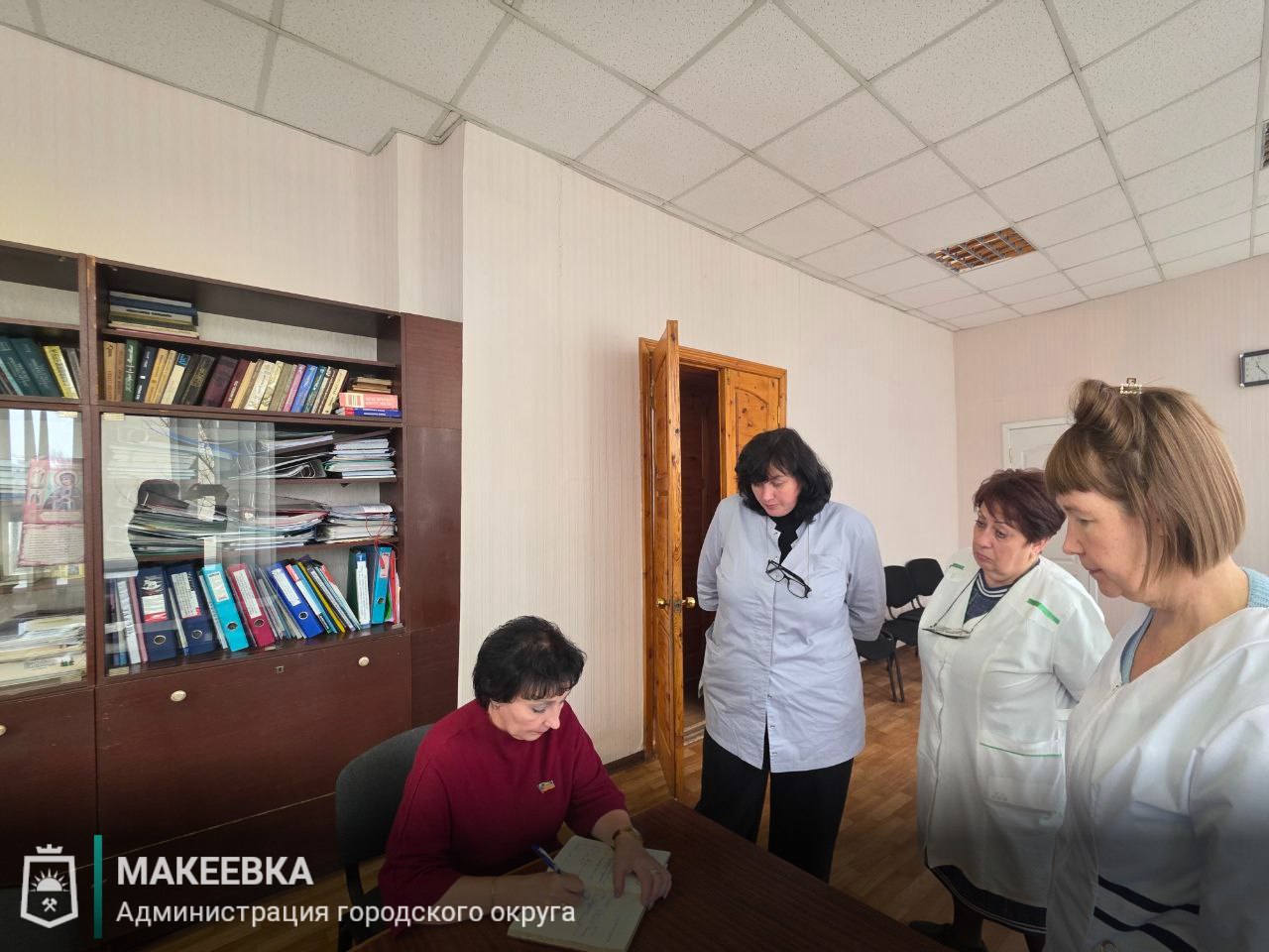 Депутаты Макеевского городского совета провели встречи с жителями: обсуждали развитие Республики и формировали народную программу