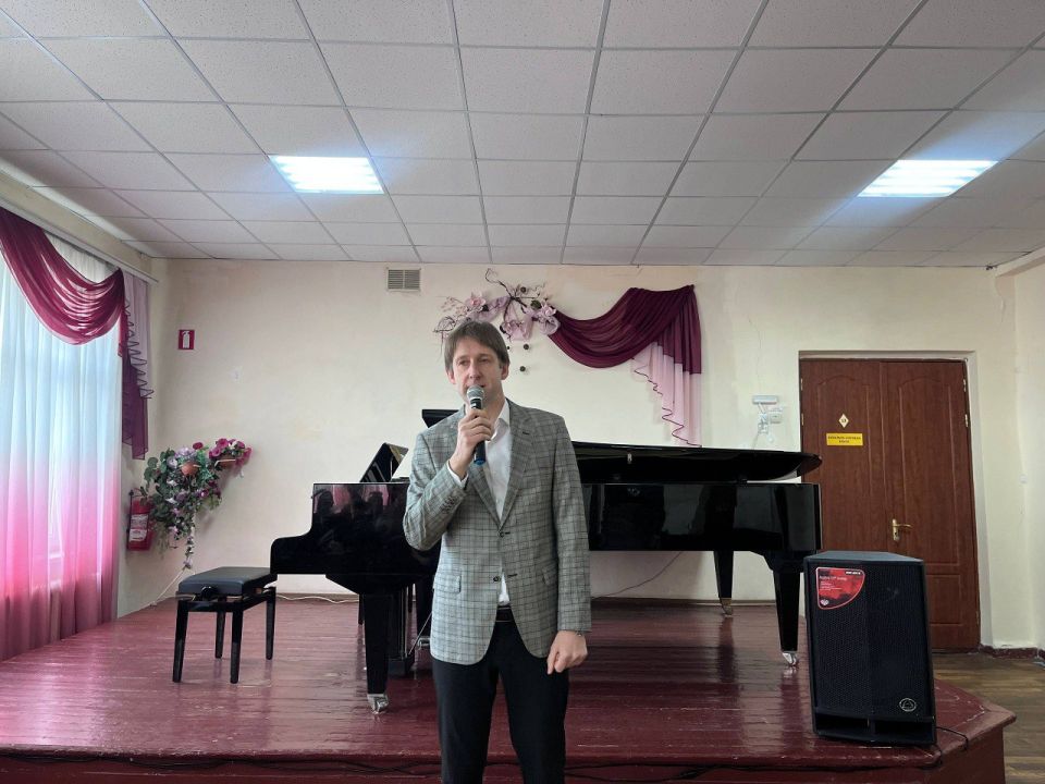 �������, 5 �����, � ���������� ��������� � �������������� �������� ���, � ������������� ���������� ��������������� ����������� ������������ ����� � 1 ������ ��������, ���������� ����������� �������-�������