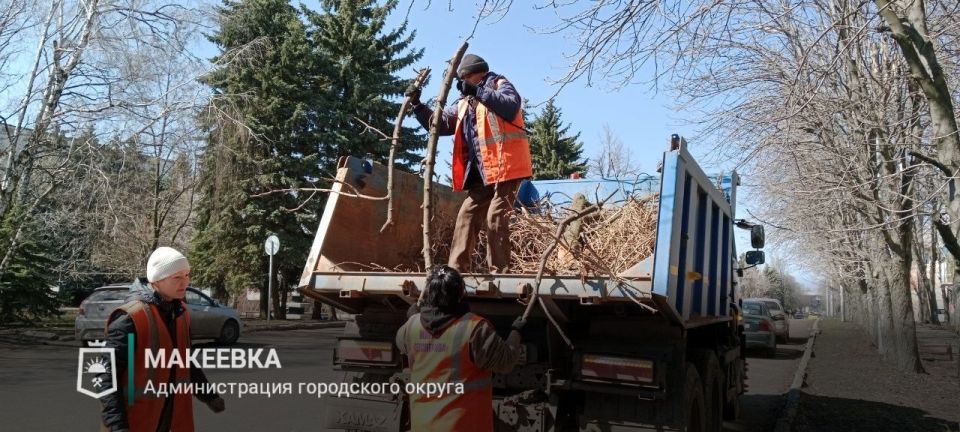 Выполненные работы коммунальными службами 23 марта