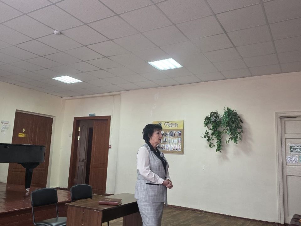 ��������� ��������: 24 �����, ������� ������� � ����������� ������� ����������� ����� ������, � ������ ��������� ����� ��� ������ ��������