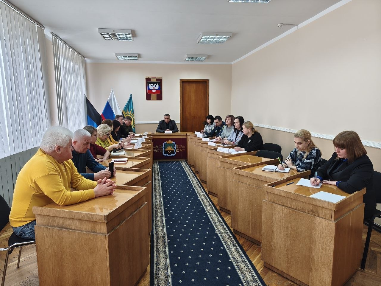 Сегодня, 25 марта, руководитель Управы Кировского внутригородского района Администрации городского округа Макеевка Андрей Хорошко провел расширенное аппаратное совещание