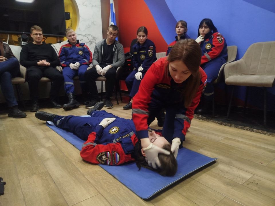 Нет, ну вы видели? Видели? Уже март подошёл к концу