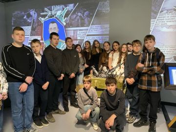 31 марта 2026 года учащиеся 7-х и 11-А классов ГБОУ "СШ № 32 Г.О. МАКЕЕВКА" совершили познавательную поездку в Молодёжный центр "30/09"