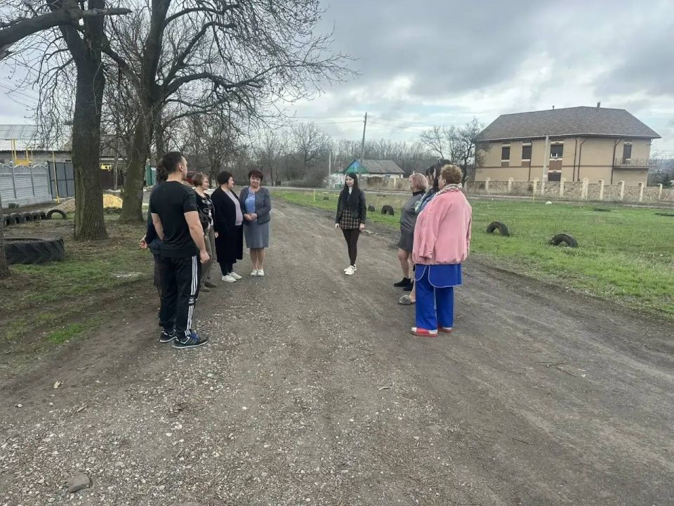 ������ �������� ������ ������� ������� � ���������� �� ���������������� ���������� �� ������: �. ��������, ���������� ��������, 2