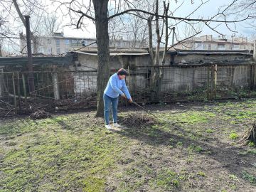 В рамках мероприятий по благоустройству в весенний период коллективами ГБОУ «Средняя школа № 7 городского округа Макеевка», Детская библиотека им. Л.И. Глебова № 15 МБУ «Централизованная библиотечная система г. Макеевки»...