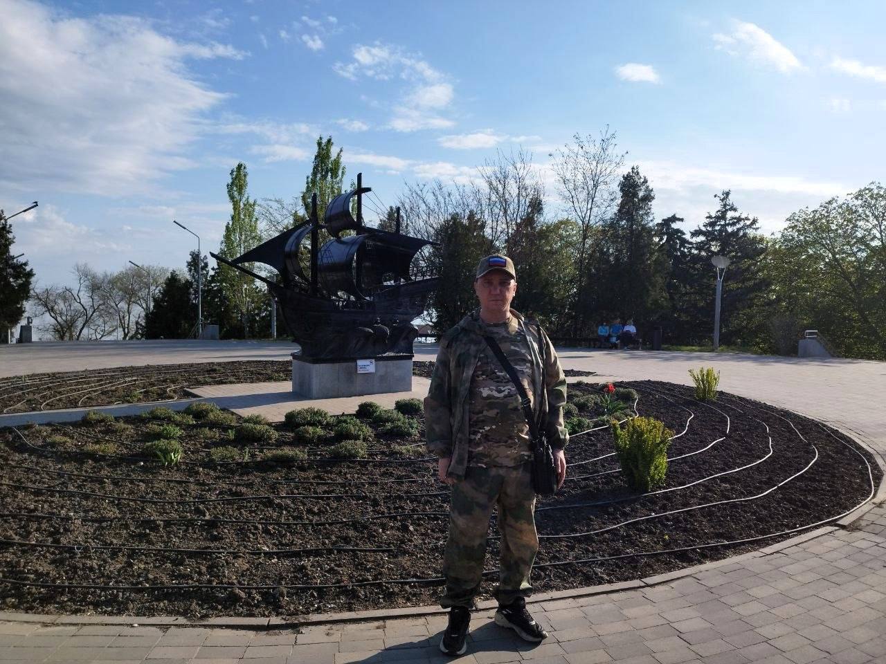 «Днем ремонтировал технику, ночью вытаскивал раненых»: Ветеран СВО из Макеевки, получивший ранение, восстанавливает здоровье и возвращается к мирной жизни