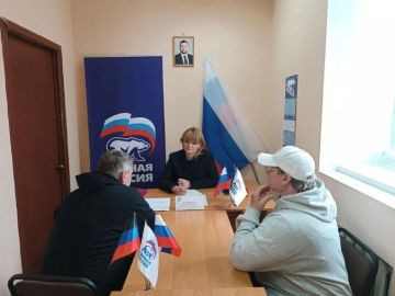 Сегодня, 7 апреля заместитель руководителя Управы Червоногвардейского района Татьяна Задорожная провела приём граждан в Общественной приемной