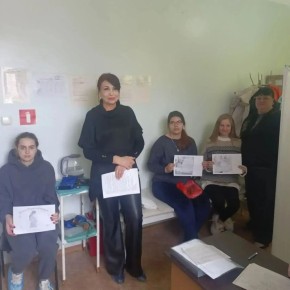 В ожидании чуда: как в городах ДНР поздравили будущих мам