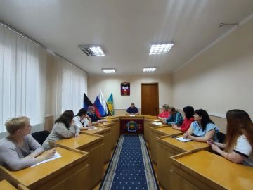 27 мая, руководитель Управы Кировского внутригородского района Администрации городского округа Макеевка Донецкой Народной Республики, секретарь Кировского района Макеевского местного отделения Всероссийской политической...