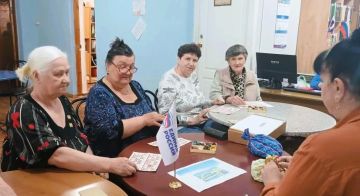 27 мая, в преддверии Международного дня соседей, жители домов 2 микрорайона Советского внутригородского района городского округа Макеевка и активисты Единой России приняли участие в акции «Игра объединяет»
