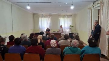 Руководитель Управы Горняцкого внутригородского района Администрации городского округа Макеевка ДНР Инна Кисенко провела встречу с трудовым коллективом филиал №1 цоф «Пролетарская» ООО «Истэк» расположенного по адресу: г....