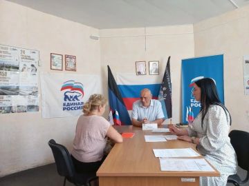 Игорь Матрус провел прием граждан в общественной приемной партии «Единая Россия» Советского внутригородского района городского округа Макеевка