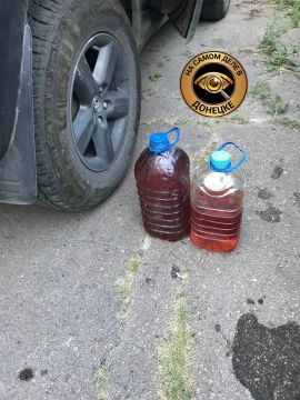 Сомнительное качество топлива в Макеевке на заправке «Мостэк»
