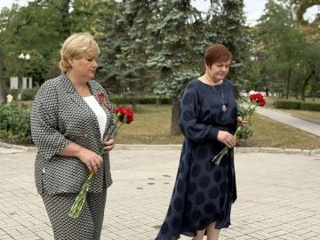 6 �������� � �������� ���������� �������� �����������, ������������ � 83-� ��������� ������������ ������ �� �������-���������� �����������